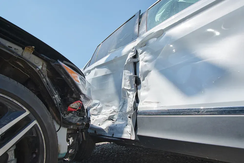 How to Handle Insurance Claims for Collision Repairs